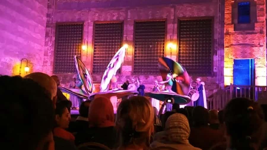 Cairo: Egyptian Heritage Tanoura Dancing Troupe Show - What happens from pickup to the first song