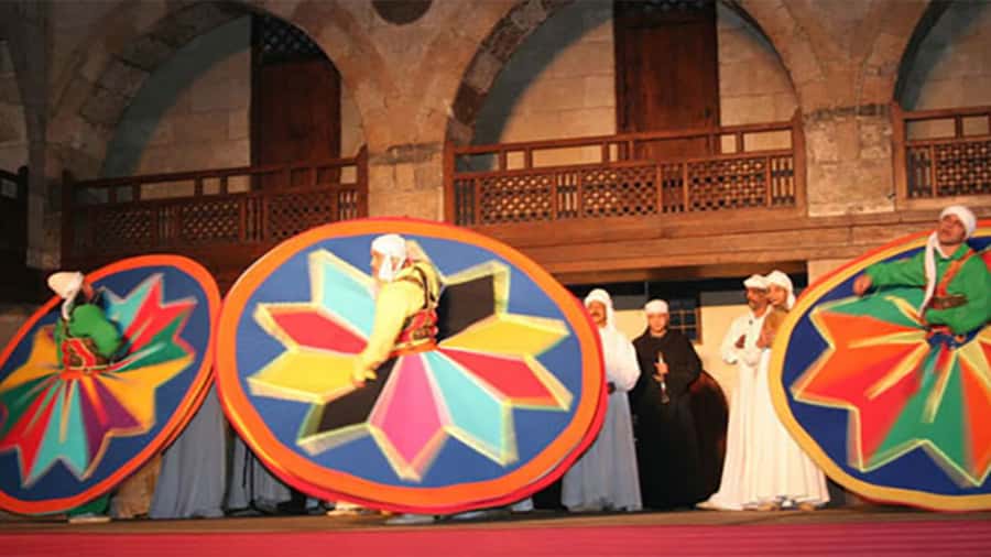 Cairo: Egyptian Heritage Tanoura Dancing Troupe Show - Who should book this evening show?