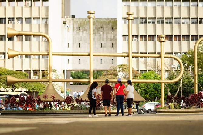 Cali: Walking tour of the historic center - Jairo Varela Square and Cali’s musical memory