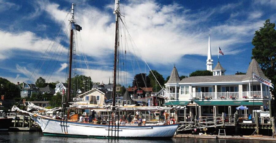 Camden: Historic Schooner Day Sailing Trip - Sailing into Penobscot Bay