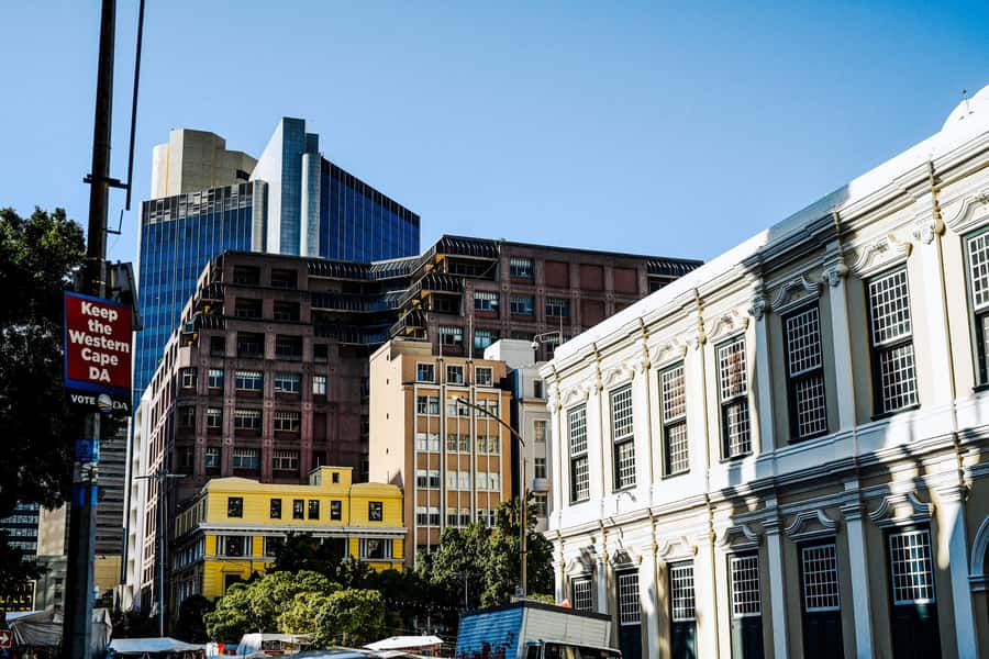 Cape Town: Art, Culture & History Walking Tour - Finishing with coffee and a practical city orientation
