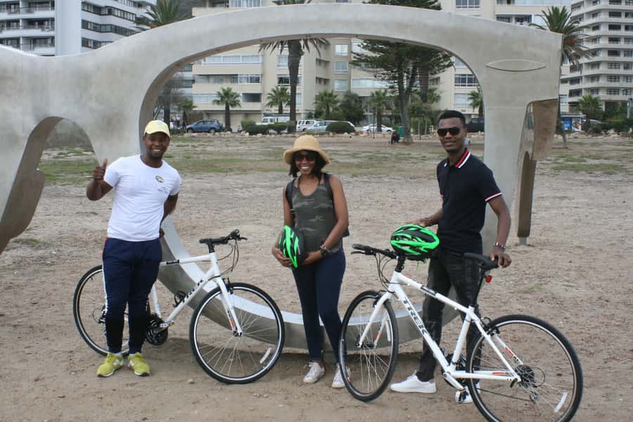 Cape Town Guided City Cycling Heritage Tour - Private Tour - Who will enjoy this ride most