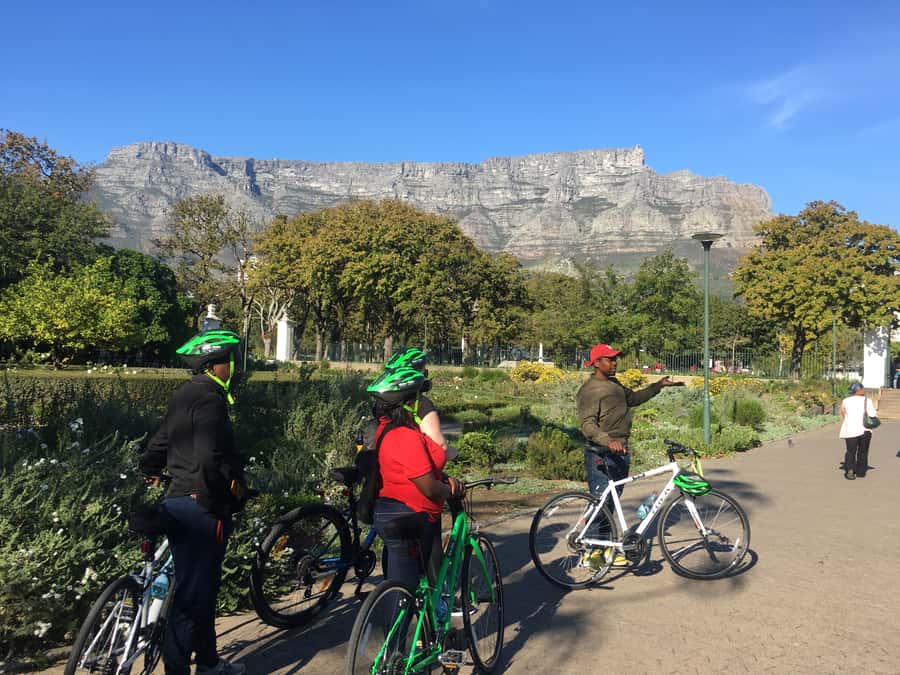 Cape Town Guided City Cycling Heritage Tour - Private Tour - Returning along the Atlantic Seaboard