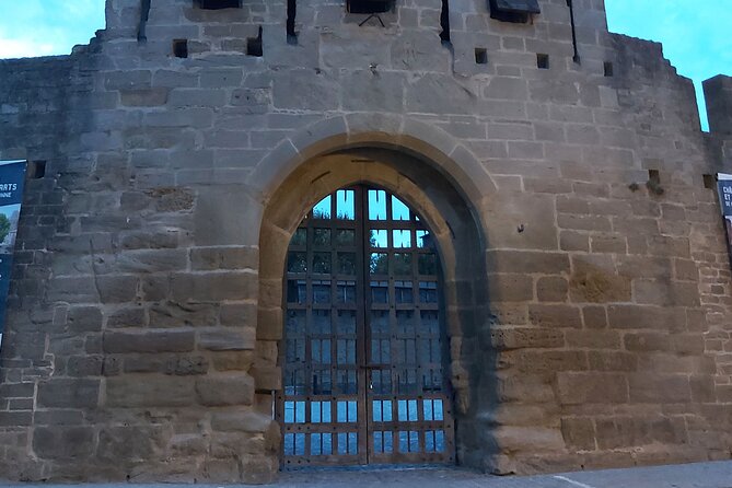 Carcassonne 's Medieval Walls: A Self-Guided Tour - Château Comtal and the inner defenses