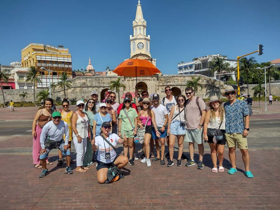 Cartagena: Historic Center and Getsemaní Shared Walking Tour - Centennial Park and Cartagena’s unexpected wildlife