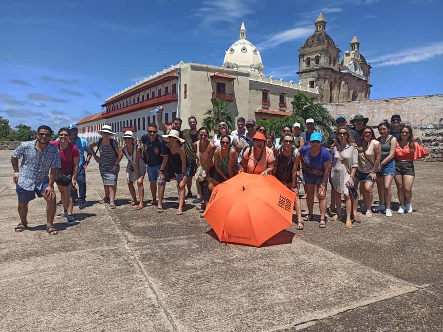 Cartagena: Historic Center and Getsemaní Shared Walking Tour - Price, timing, and what to bring