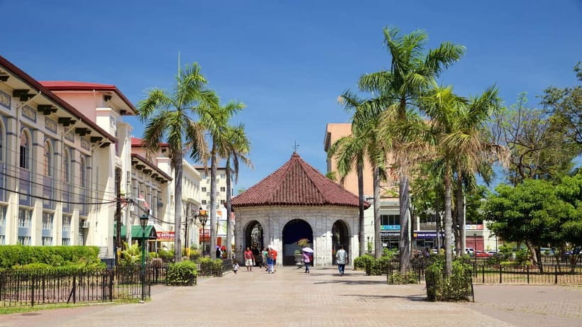 CEBU: Cebu City Heritage and Uphill Guided Tour - Temple of Leah and Sirao Flower Farm