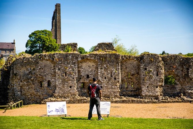 Celtic Boyne Valley & Ancient Sites Day Tour From Dublin - Guides make a large difference
