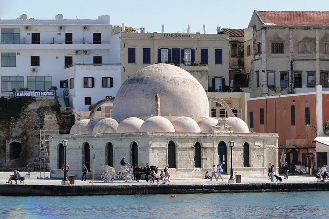 Chania’s Clash of Empires: A Self-Guided Audio Tour - Starting at the Old Chania Market