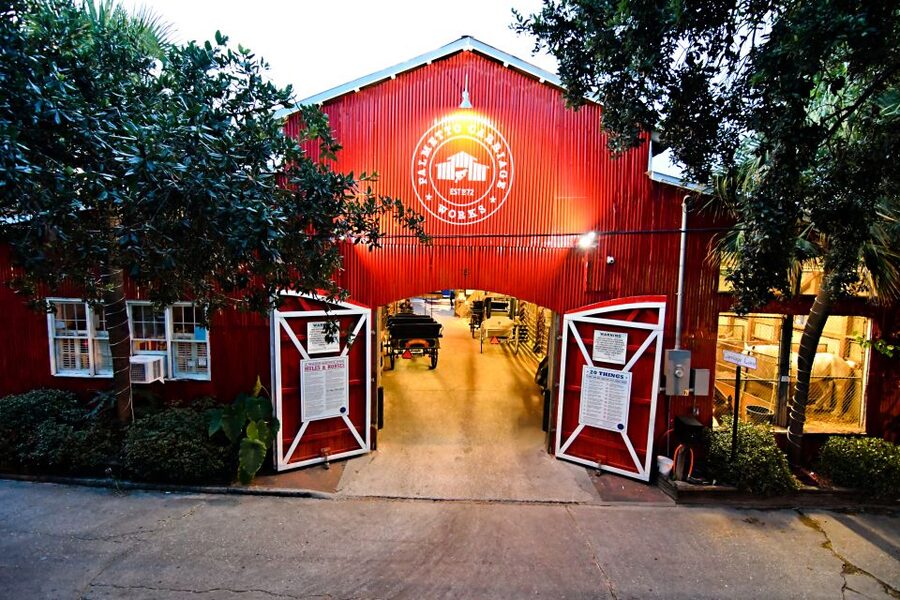 Charleston:Evening Haunted History Horse-Drawn Carriage Tour - Meeting at the Big Red Barn on Pinckney Street
