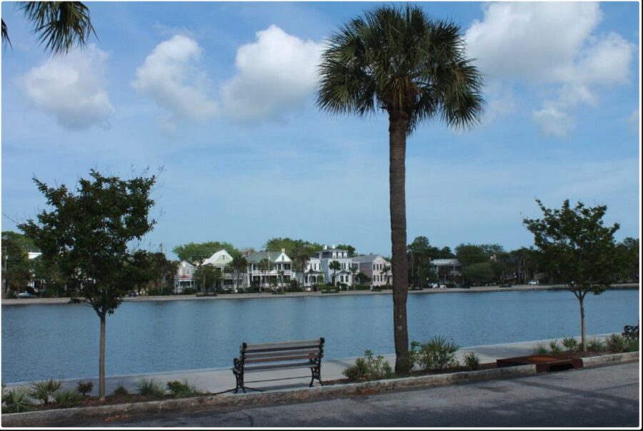 Charleston: Historic City and Southern Mansion Combo Tour - How the history is handled