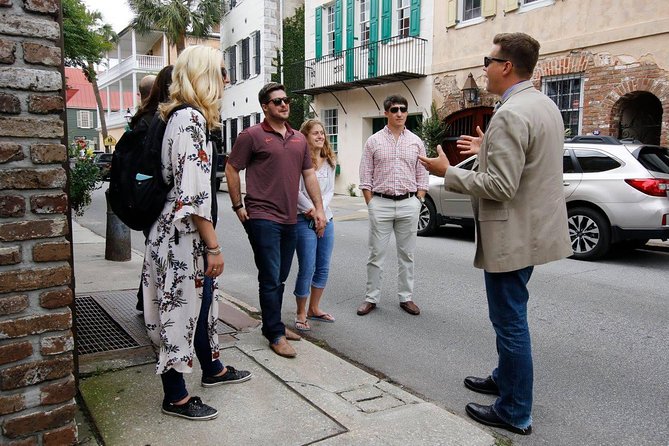 Charleston Historical Walking Tour: Pirates, Patriots, and More - Nathaniel Russell House and neoclassical Charleston