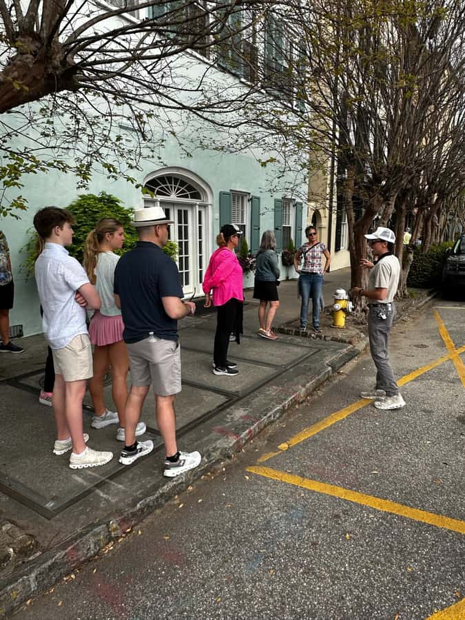 Charleston: History and Architecture Guided Walking Tour - What $29 buys you