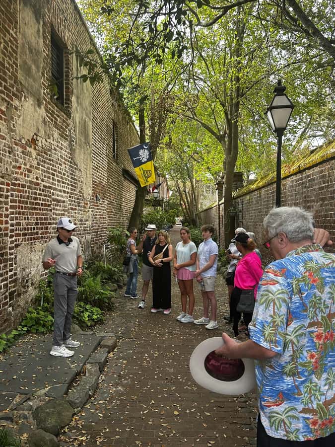 Charleston: History and Architecture Guided Walking Tour - Starting among Charleston’s historic streets