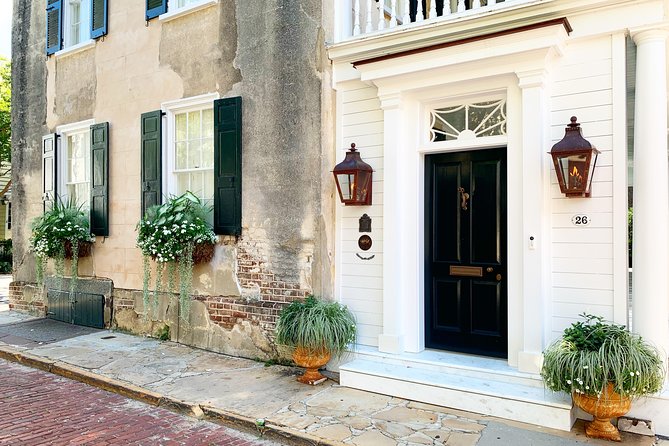 Charleston History, Homes, and Architecture Guided Walking Tour - Starting at Charleston City Hall