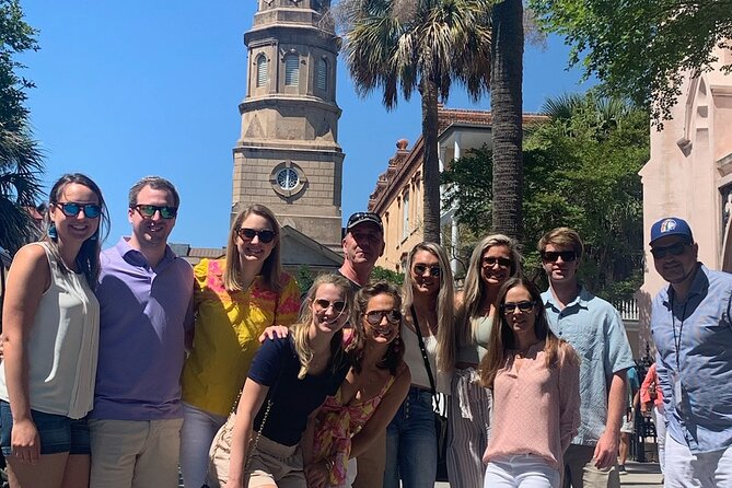 Charleston History Tour - Small Groups Only - History & Alleyways - Chalmers Street and the Pink House