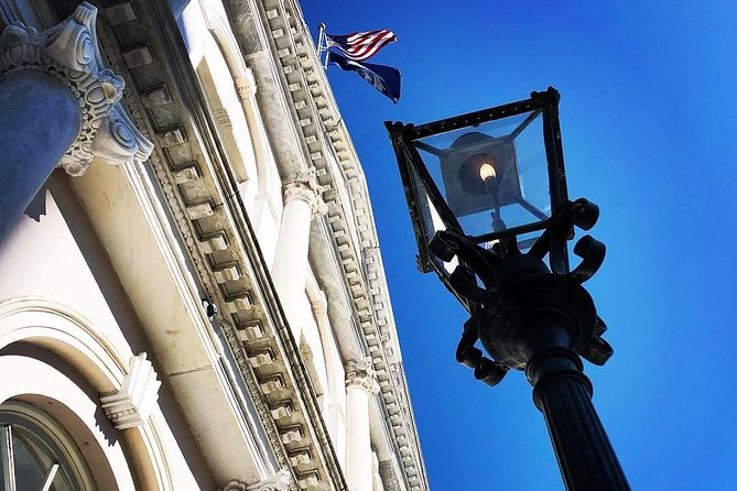 Charleston’s Best Highlights: History, Culture & Architecture - Charleston City Hall and the Four Corners of Law