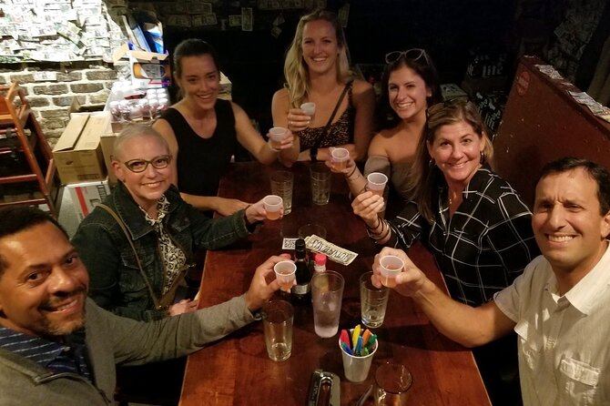 Charleston's Historic Pubs, Taverns, and Taprooms Tour - Stop three: finishing with food, conversation, and one last drink