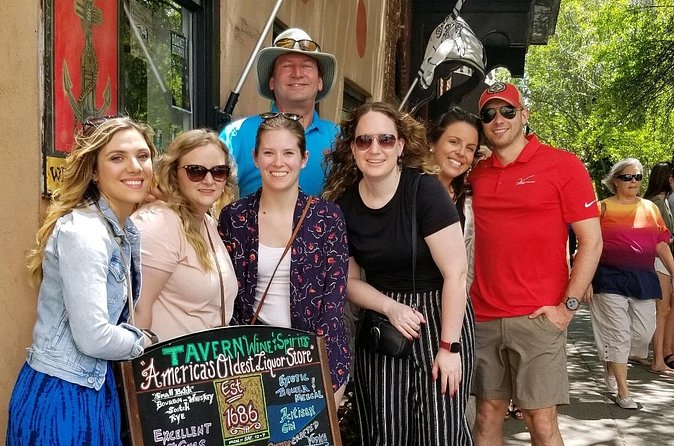 Charleston's Historic Pubs, Taverns, and Taprooms Tour - The guides make the difference