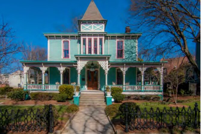 Charlotte's Premier Historical City Bus Tour - St. Peter’s Catholic Church and Charlotte’s early years