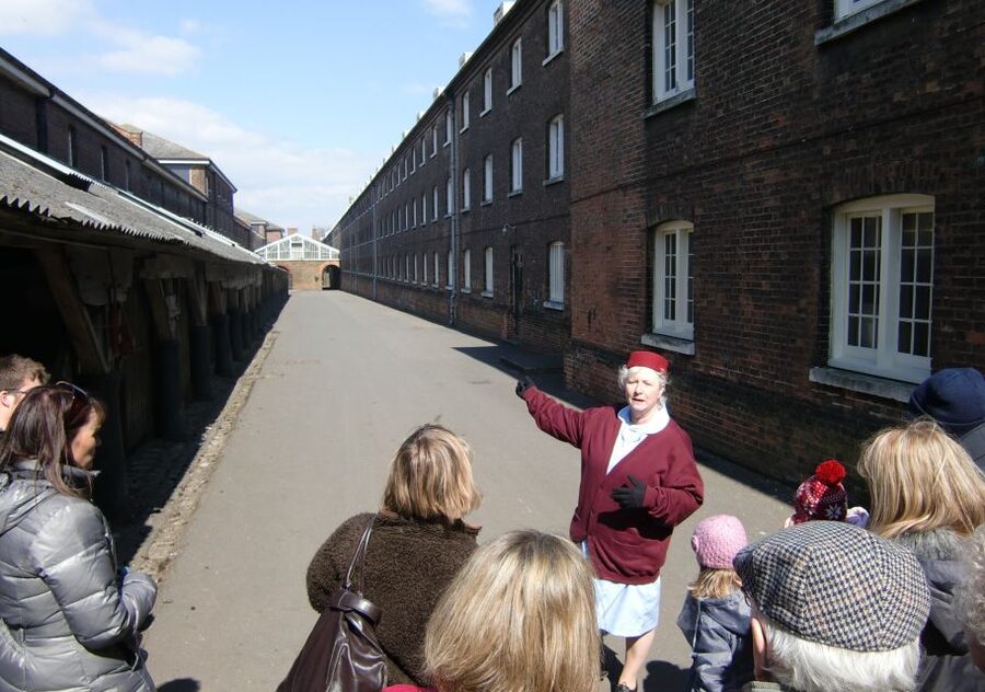 Chatham Historic Dockyard: Call the Midwife Tour - Price, flexibility, and the sensible way to plan
