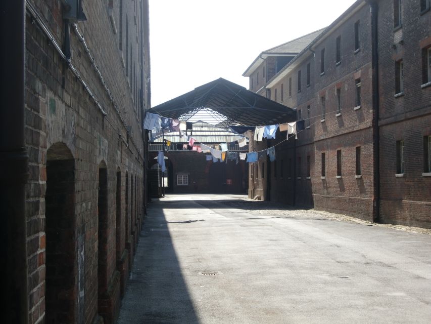 Chatham Historic Dockyard: Call the Midwife Tour - The historic ships and rope factory