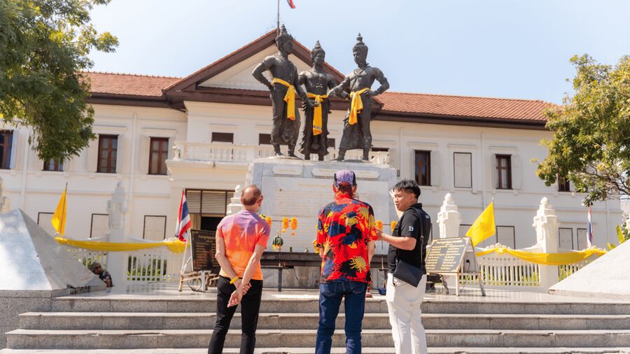 Chiang Mai: Historical and Culture Exploration Walking Tour - What to bring and how to prepare
