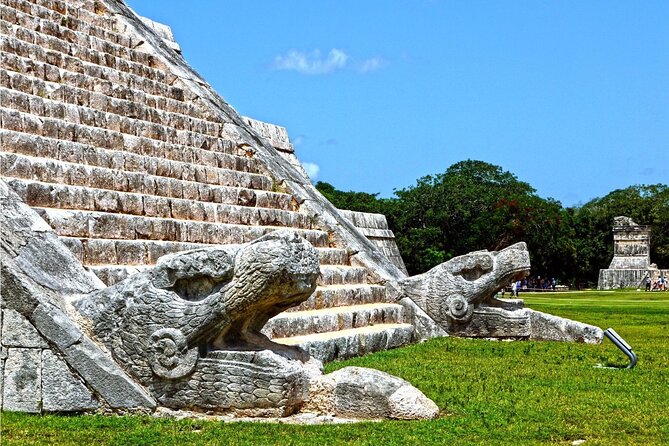 Chichen Itza Guided Historical Tour with Lunch Included - A 30-minute swim at Tsukan cenote