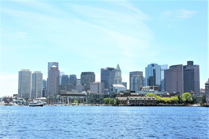 City Cruises Boston Historic Sightseeing Harbor Cruise - Why a harbor cruise helps you understand Boston
