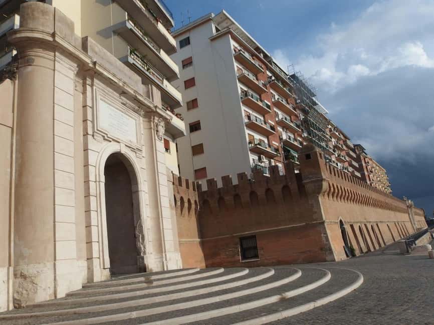 Civitavecchia: Historical and Culinary Walking Tour - The final food stop with wine and regional specialties