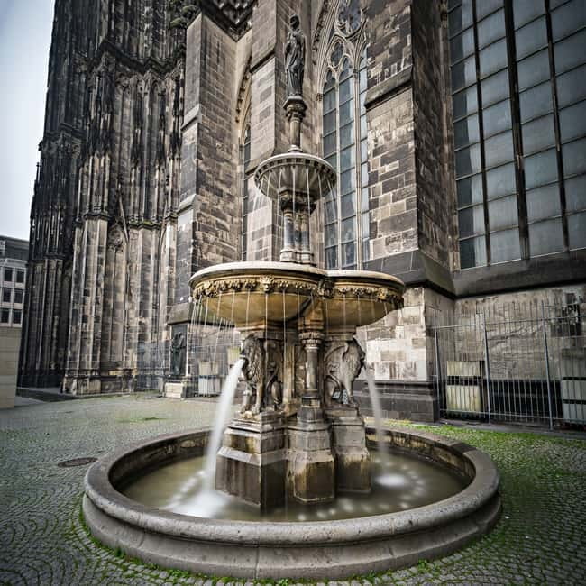 Cologne: WWII Sites with Optional EL-DE Haus Private Tour - Two hours or four hours?