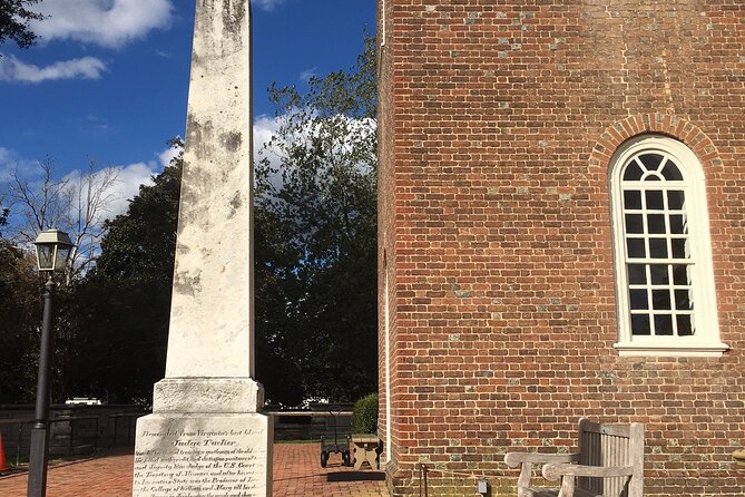 Colonial History Tour in Williamsburg Virginia - Stories about patriots, families, and daily life