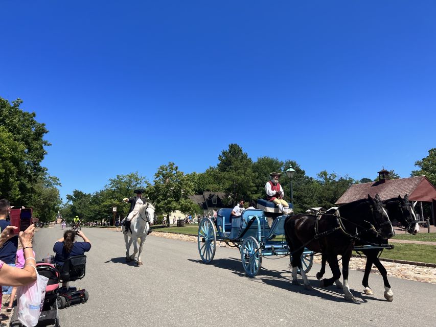 Colonial Williamsburg: Colonial History Guided Walking Tour - Raleigh Tavern and the social side of politics