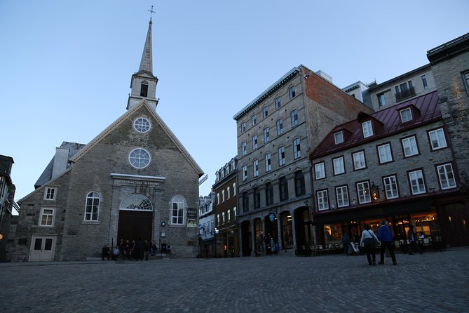Combo Historical and Food Tour of Old Quebec - City Hall and Notre Dame Basilica