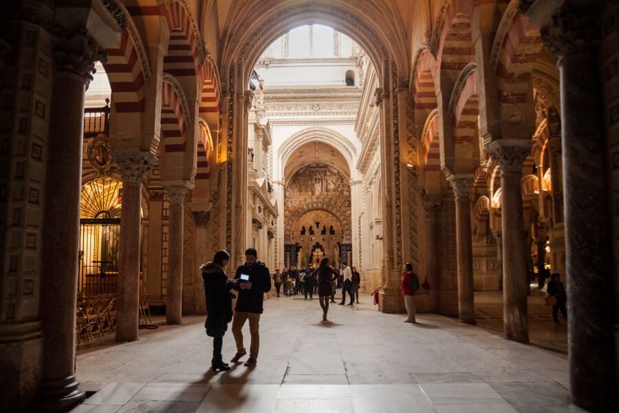 Córdoba: Skip-the-Line Great Mosque-Cathedral History Tour - Seeing the Cathedral Inside the Mosque