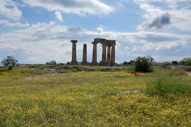 Corinth Canal Cruise, Ancient Corinth & Acrocorinth Private tour - Lunch in Ancient Corinth
