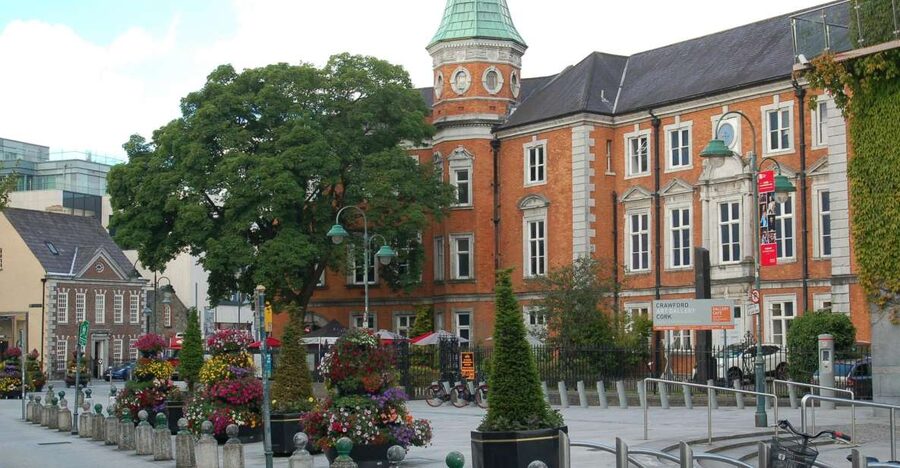 Cork: Guided Historical Walking Tour - Starting at the Tourist Information Centre