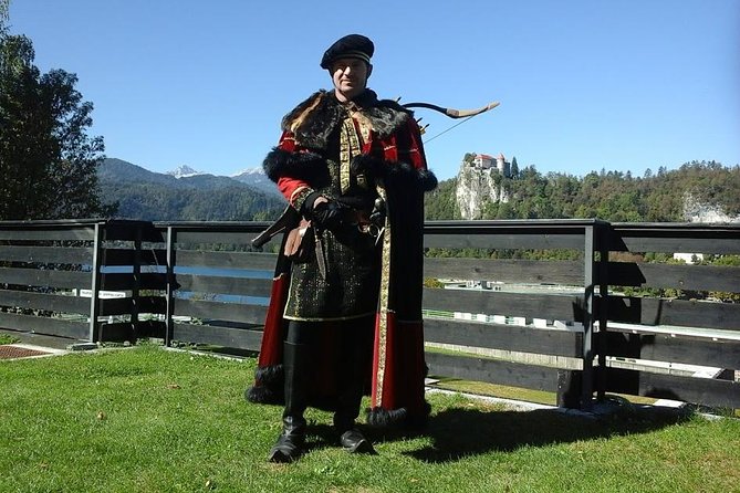 Cosmopolitan "medieval" Bled Walking Tour - Lake Bled seen at walking pace