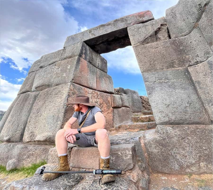 Cusco: Historical Guided City Tour with 4 Inca Ruins - What the guides add to the experience