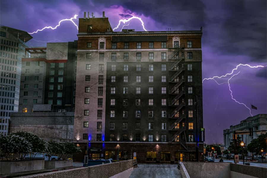 Dallas: Historic West End Ghost Walking Tour - Who will enjoy this Dallas night walk?