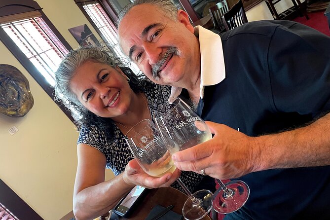 Dallas Margs, Wine & Foodie Experience - History, architecture, and practical local tips