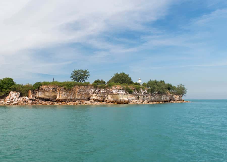 Darwin: Bombing of Darwin WW2 Tour with Harbor Cruise - A morning that covers a lot of ground