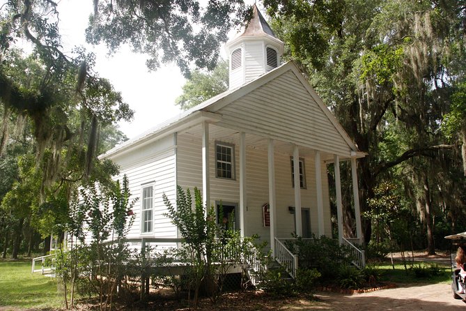Daufuskie Island Guided History Tour from Hilton Head - Why Daufuskie feels so different from Hilton Head