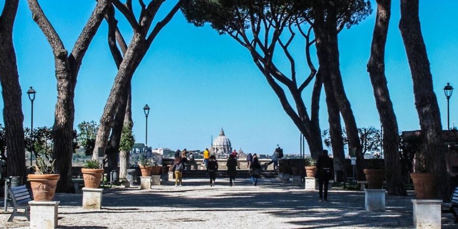 Day drinking in Rome - Scandalous Roman History - Crossing Pons Fabricius with spirits