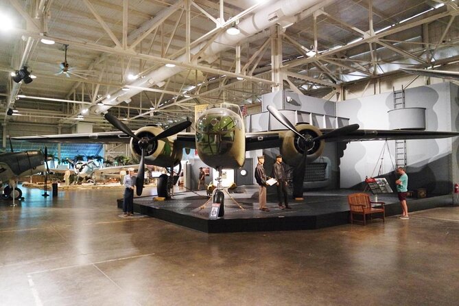 Day Trip from Kona to Oahu: Pearl Harbor WWII Heroes Adventure - Key points at a glance
