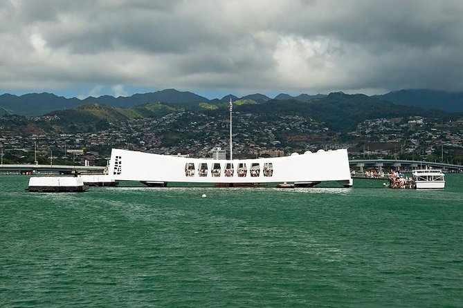 Day Trip from Kona to Oahu: Pearl Harbor WWII Heroes Adventure - The Pacific Aviation Museum makes the attack tangible