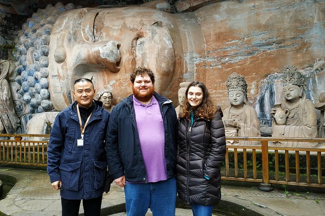 Dazu Ancient Rock Carvings Private Tour Extension - Lunch in Dazu with a local flavor