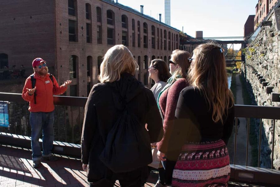 DC: Georgetown History & Architecture Tour with Local Guide - Starting at C&O Canal Lock 3