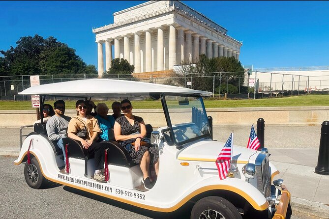 DC Monuments & History Guided E-Cart Tour-Blankets - Capitol Hill begins with power and architecture