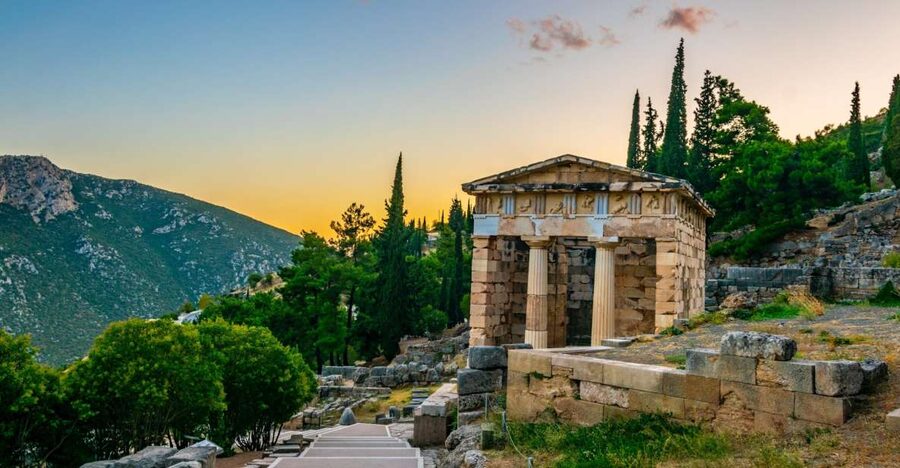Delphi: Archaeological Site & Museum Ticket with Audio Tour - Pause at the Treasury of the Athenians